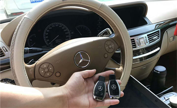 配轎車鑰匙多少錢(qián)？